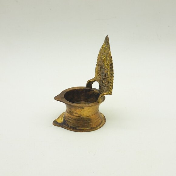 Vintage Brass Diya Lamp Kamakshi - Picture 3 of 11